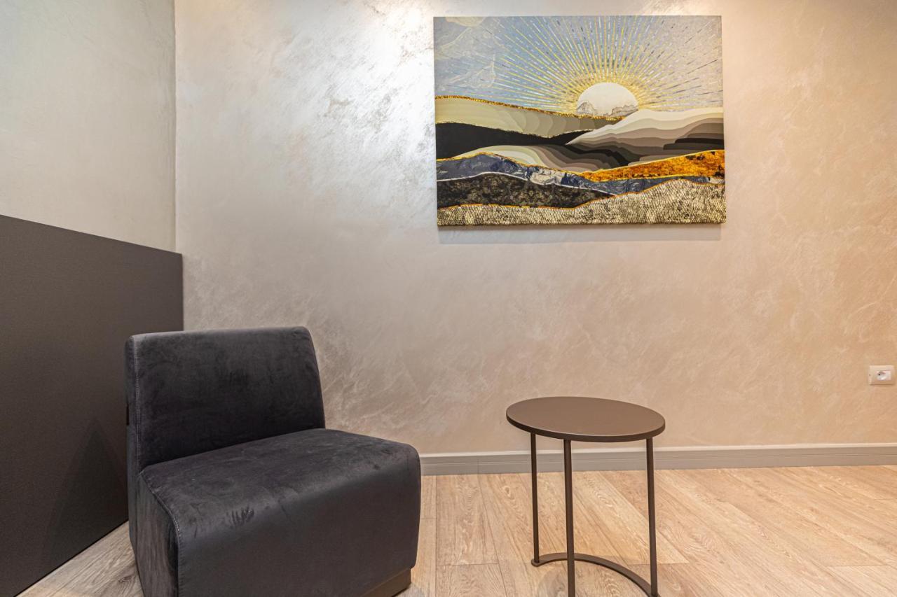 Novus Rooms Vlorë Екстериор снимка
