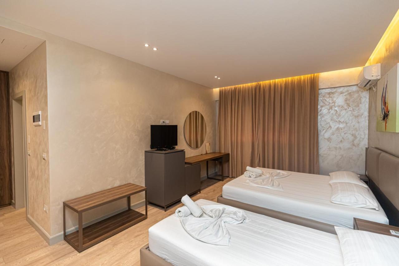 Novus Rooms Vlorë Екстериор снимка